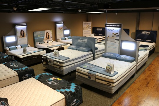 mattress showroom serta warranty